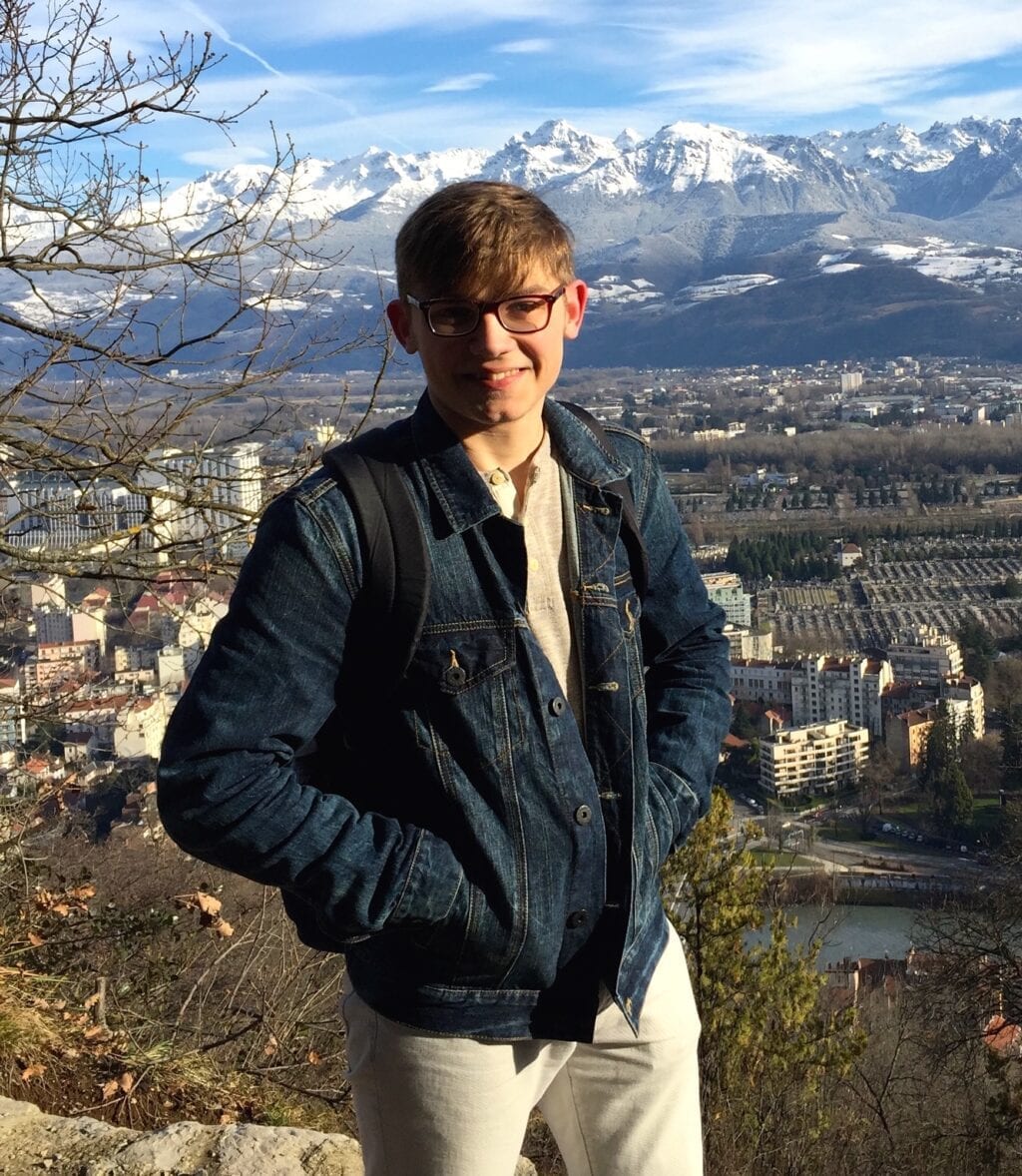 Travel Blog: Matthew débuts as exchange student in France