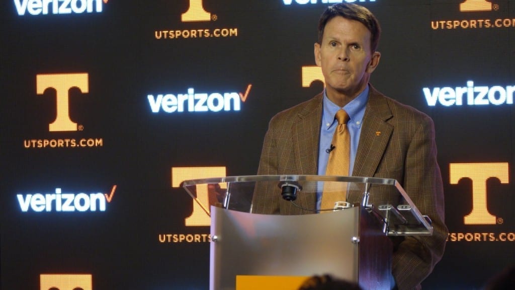 Dave Hart addresses media to discuss culture at UT // Photo by Sumner Gilliam.