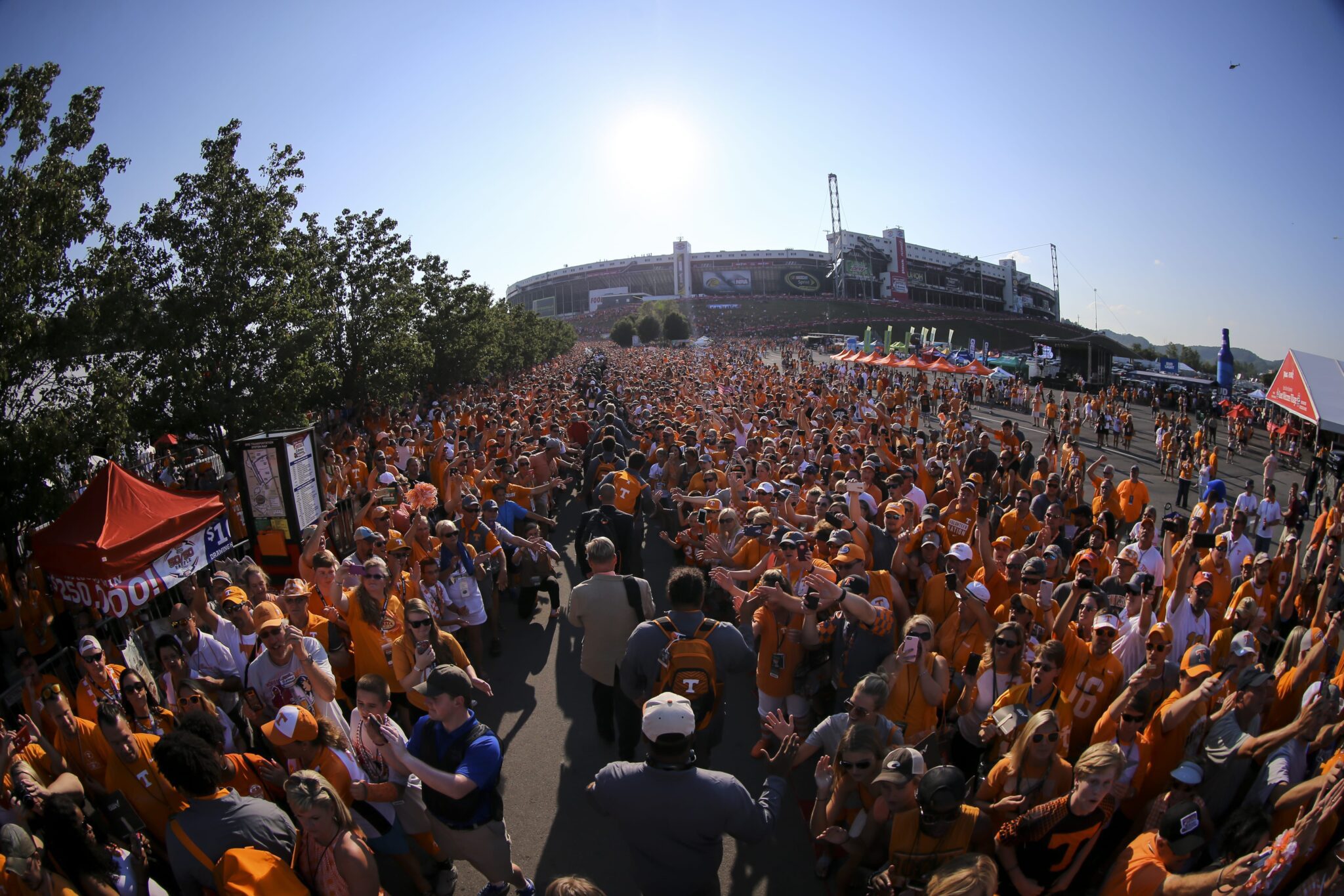 BRISTOL, TN- 2016.09.10 Football Tennessee vs. Virginia Tech