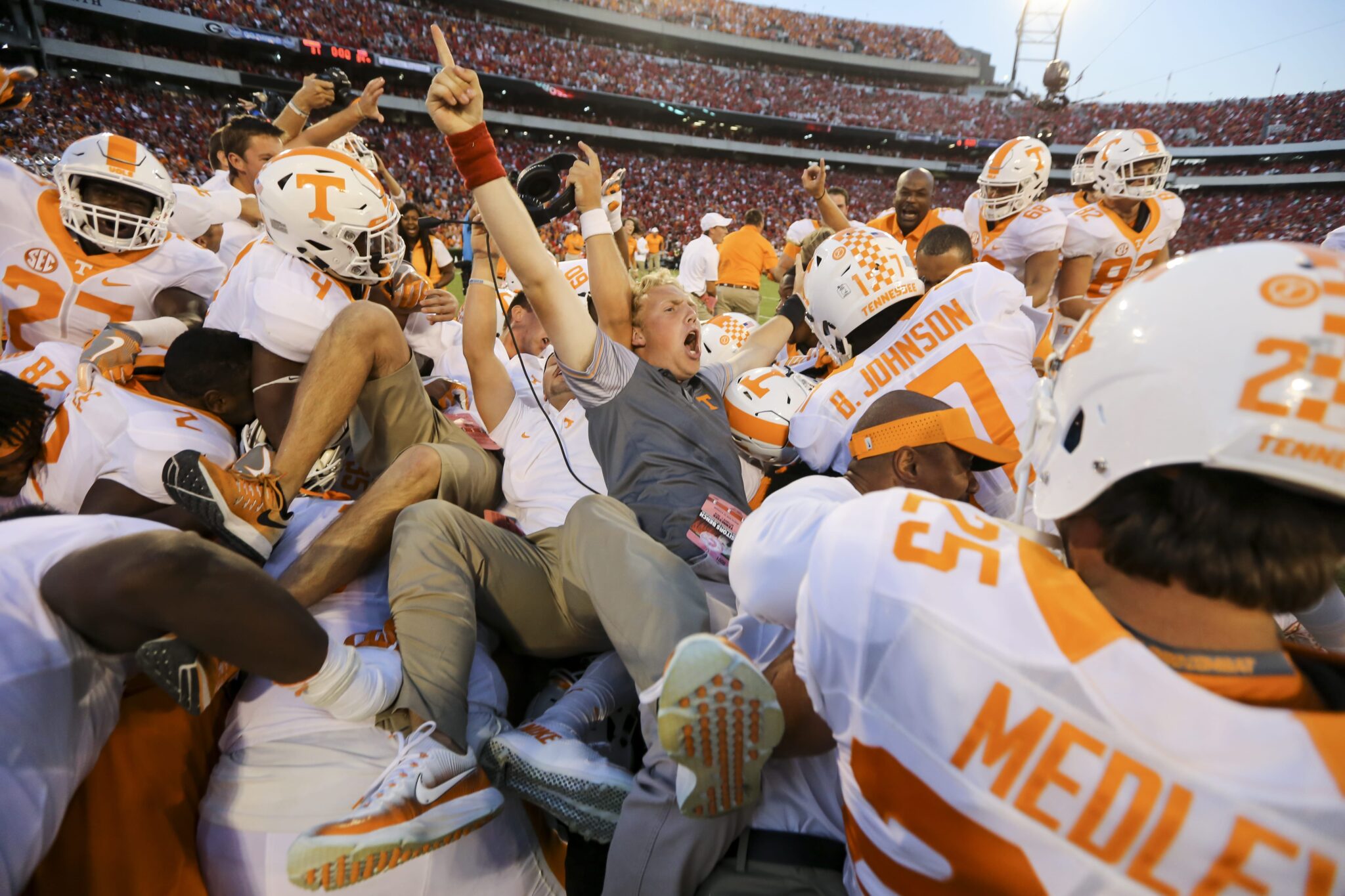 ATHENS, GA - 2016.10.01 Football Tennessee vs. Georiga