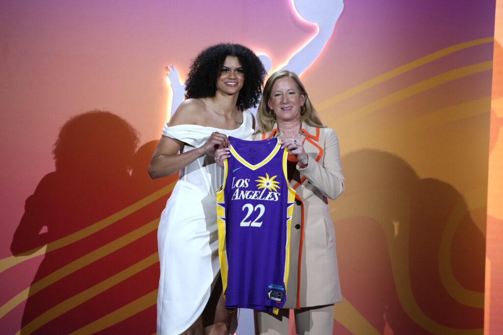 Sparks fired up for 2022 with Cambage, Burrell, Sports